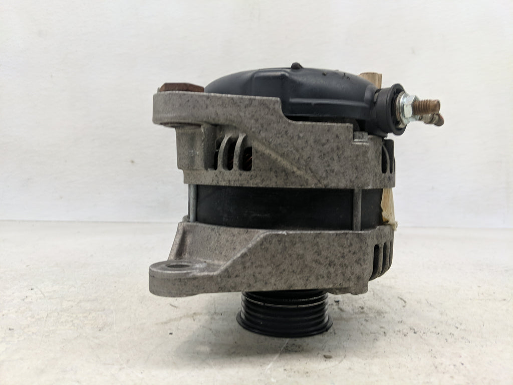2005-2006 jeep Cherokee alternator